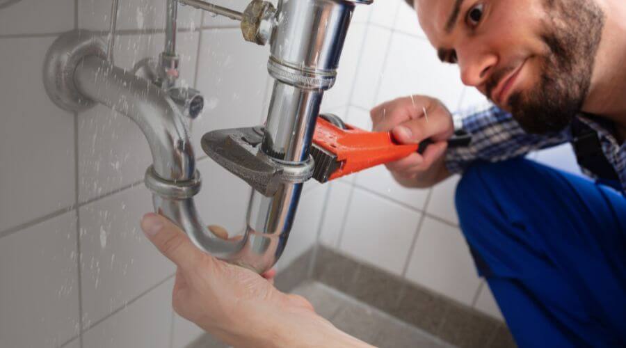 Local water heater installation in Zenda, WI